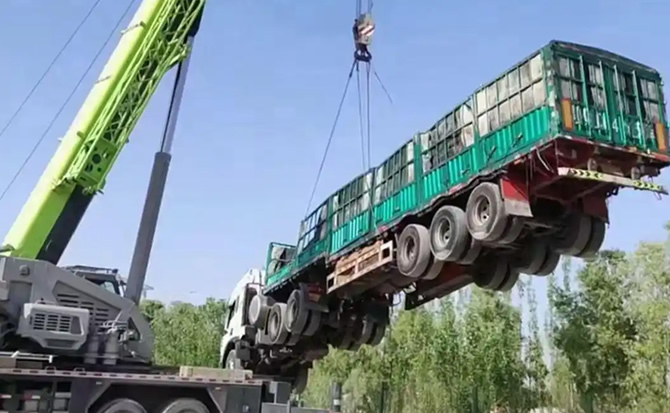 维西道路脱困救援案例